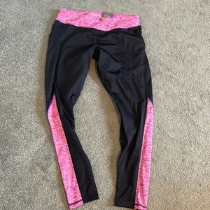 Tek Gear fitted thermal leggings• NEVER WORN• womens large•